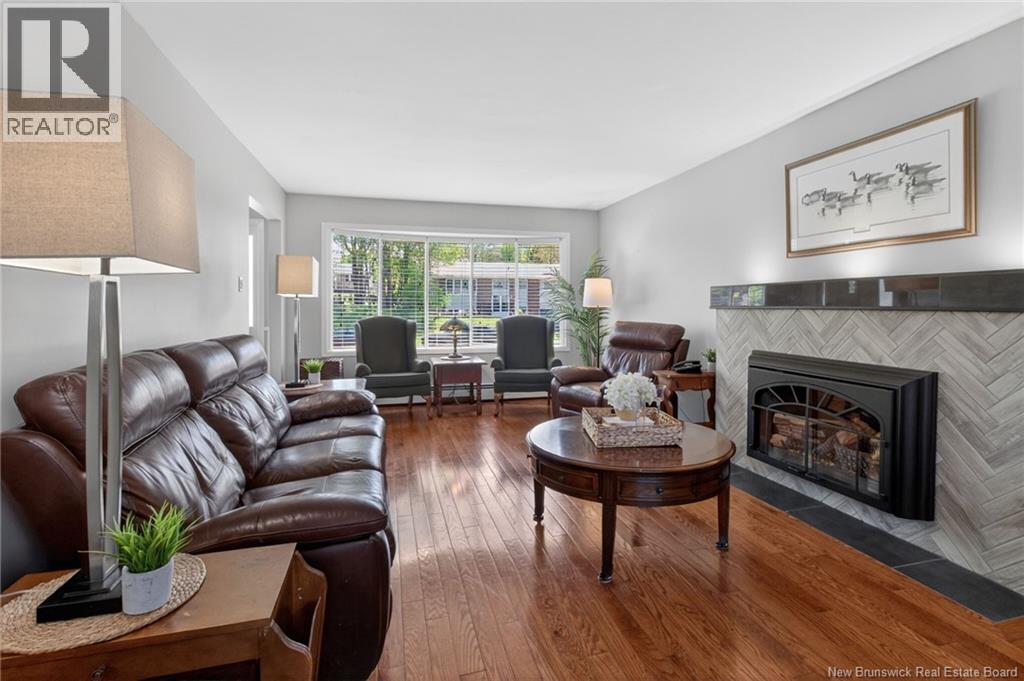 81 Berkley Drive - 6