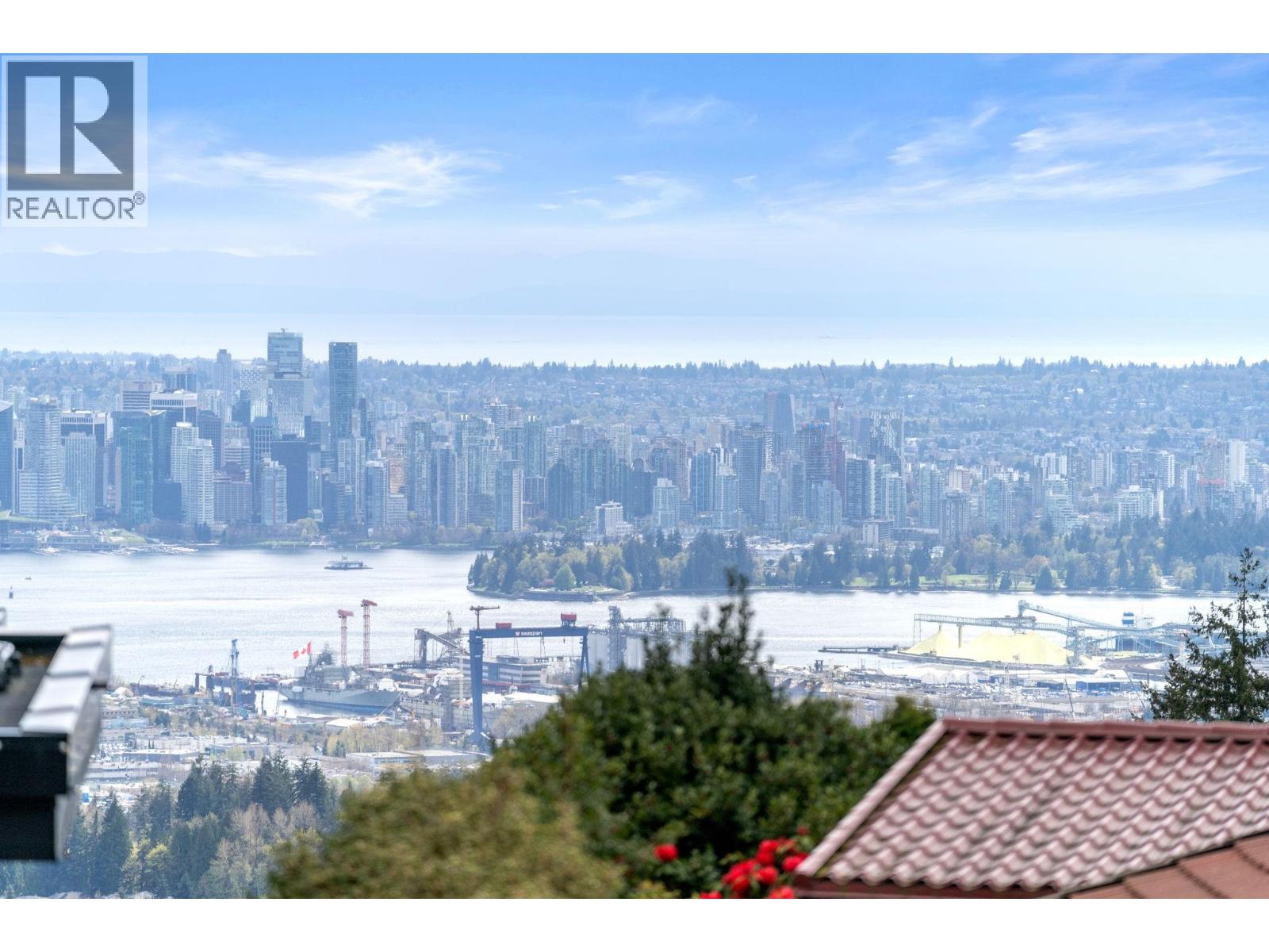 234 RONDOVAL CRESCENT, North Vancouver