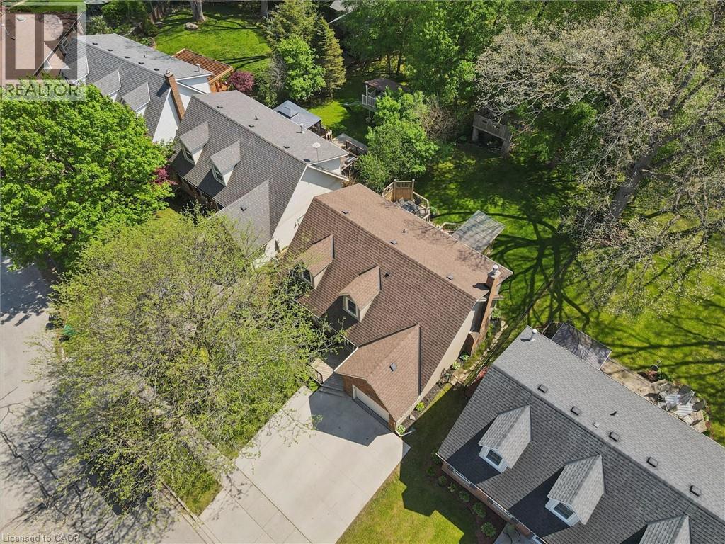 70 PEACHTREE Crescent - 33
