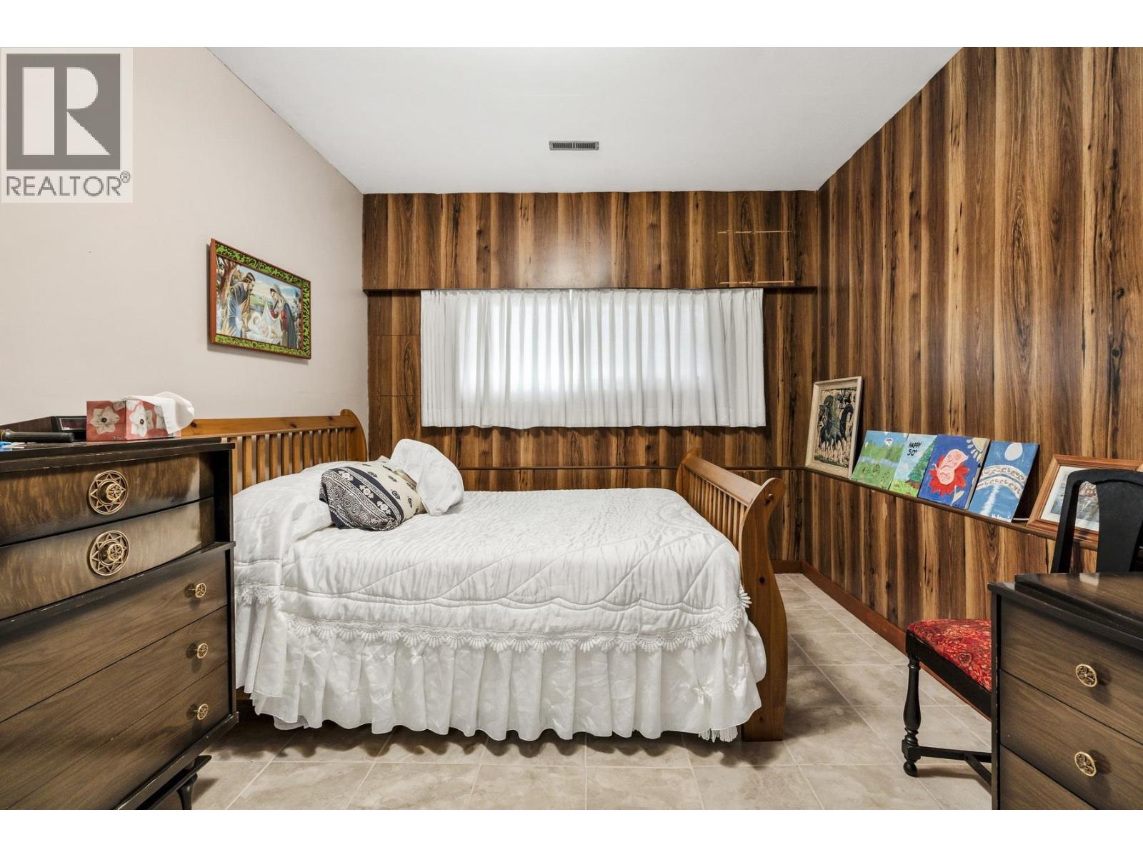 7615 LAWRENCE DRIVE, Burnaby