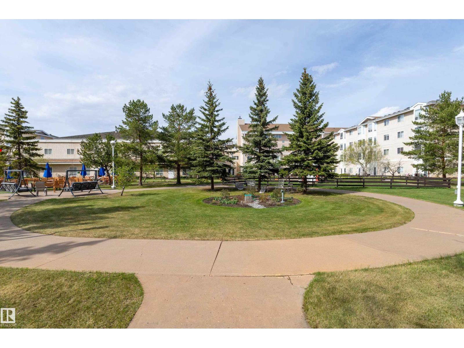 #435 13441 127 ST NW - 38