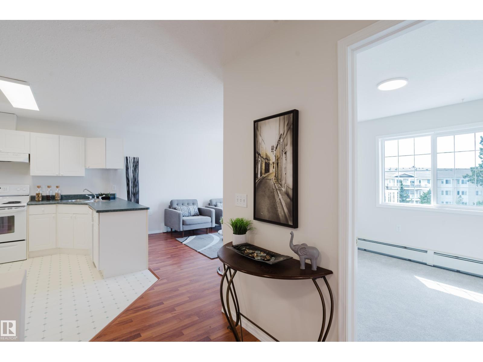 #435 13441 127 ST NW - 6