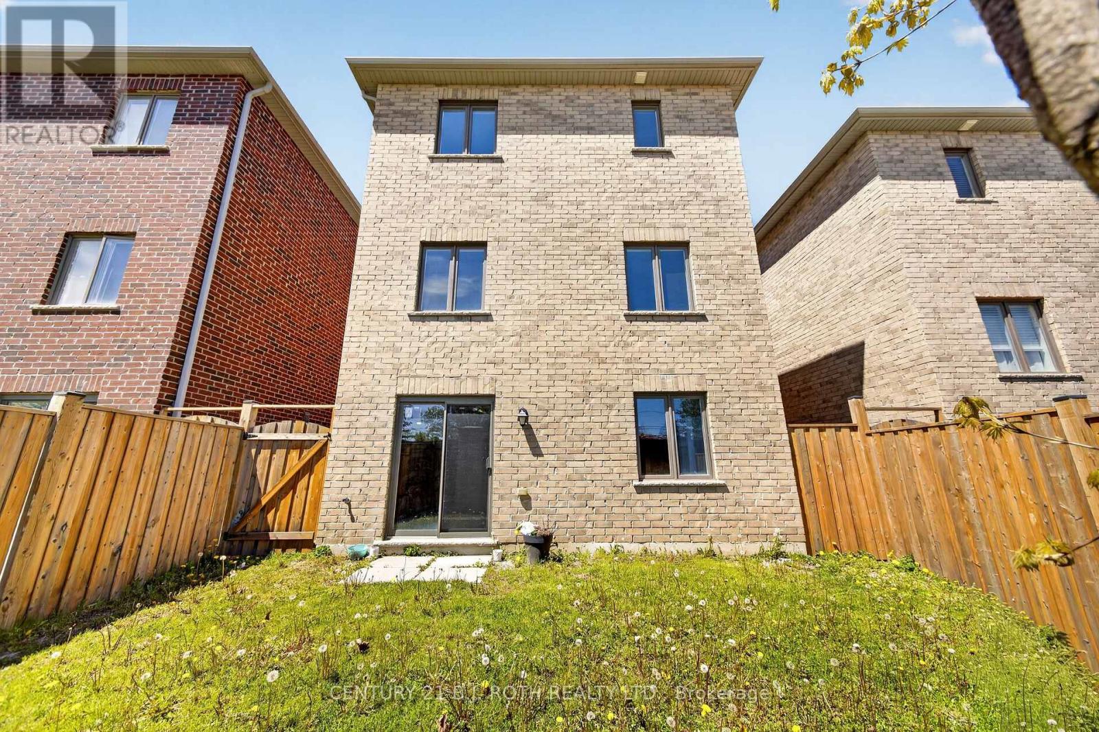 17 BEDFORD ESTATES CRESCENT - 25