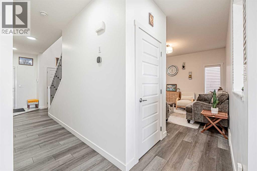 109 Homestead Crescent NE - 11