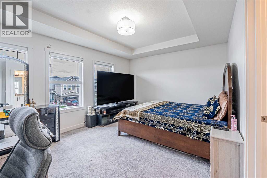 109 Homestead Crescent NE - 44