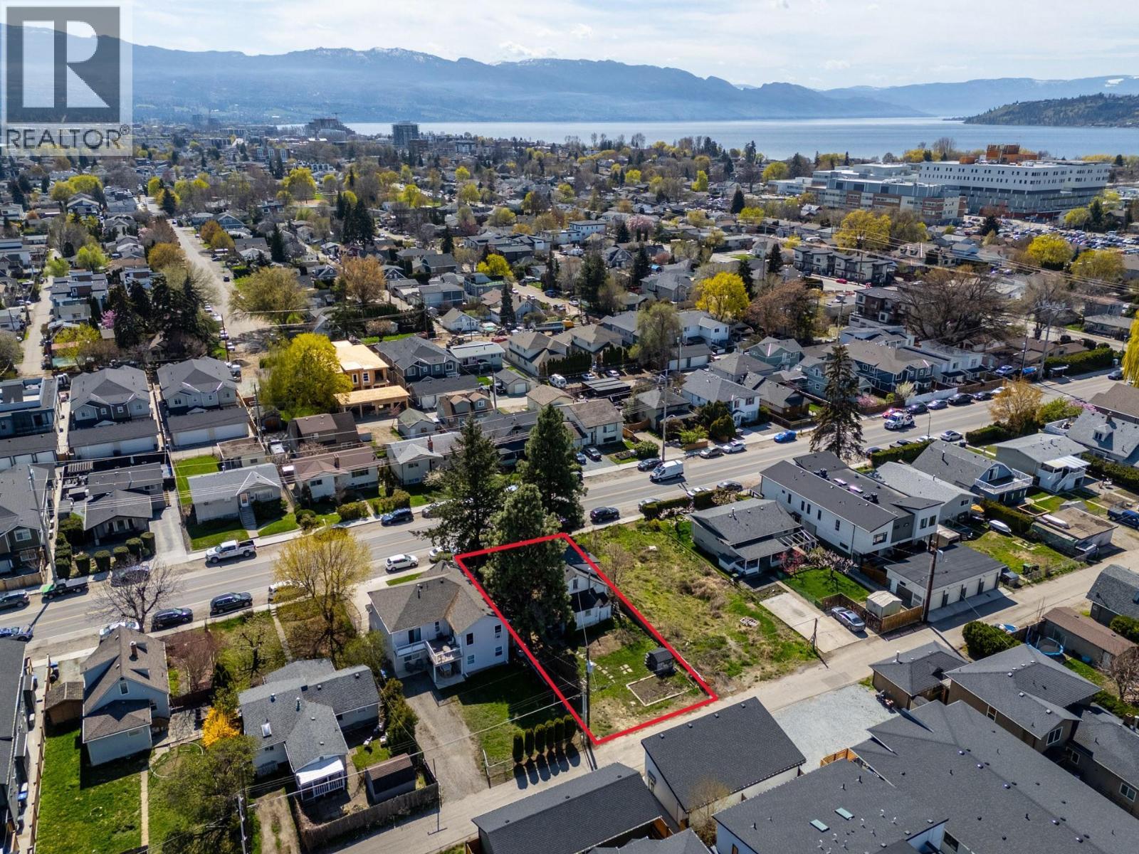 790 Cadder Avenue - 1