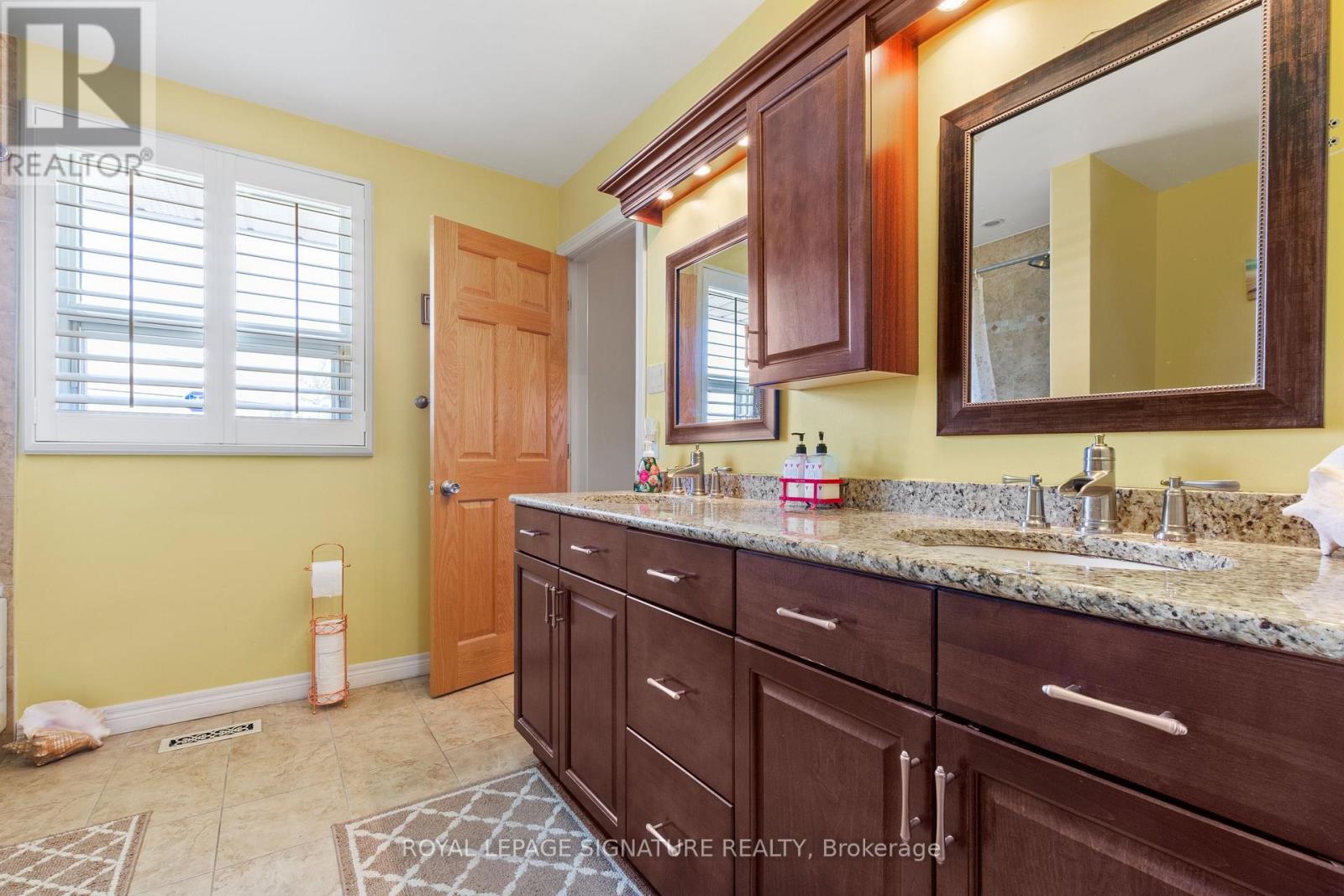 58 CENTENNIAL PARKWAY S - 21