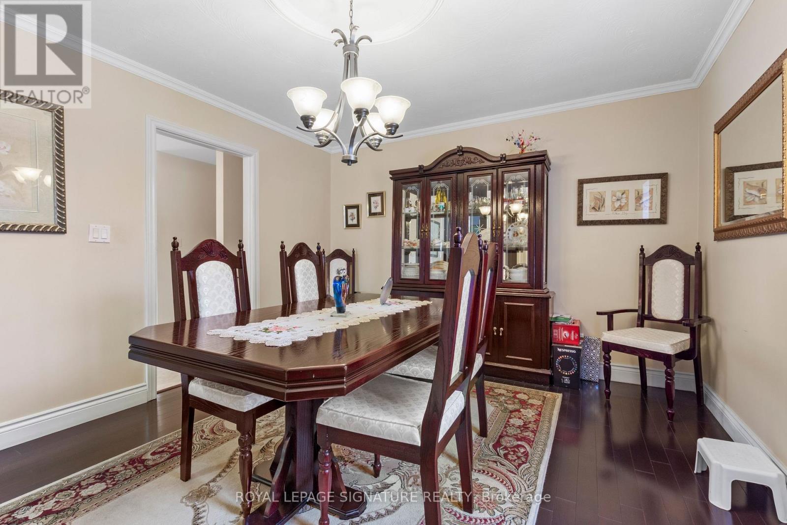 58 CENTENNIAL PARKWAY S - 12