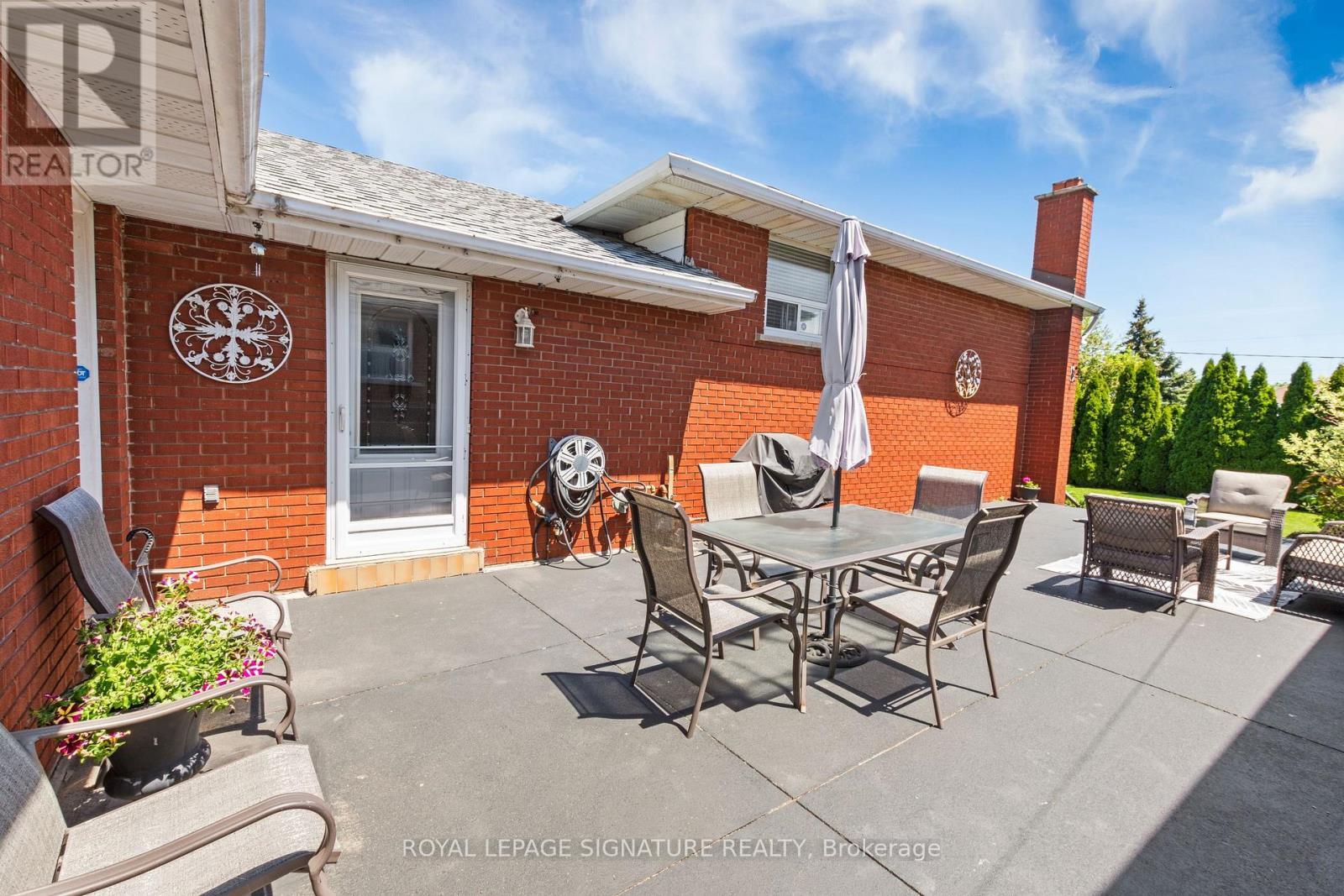 58 CENTENNIAL PARKWAY S - 44