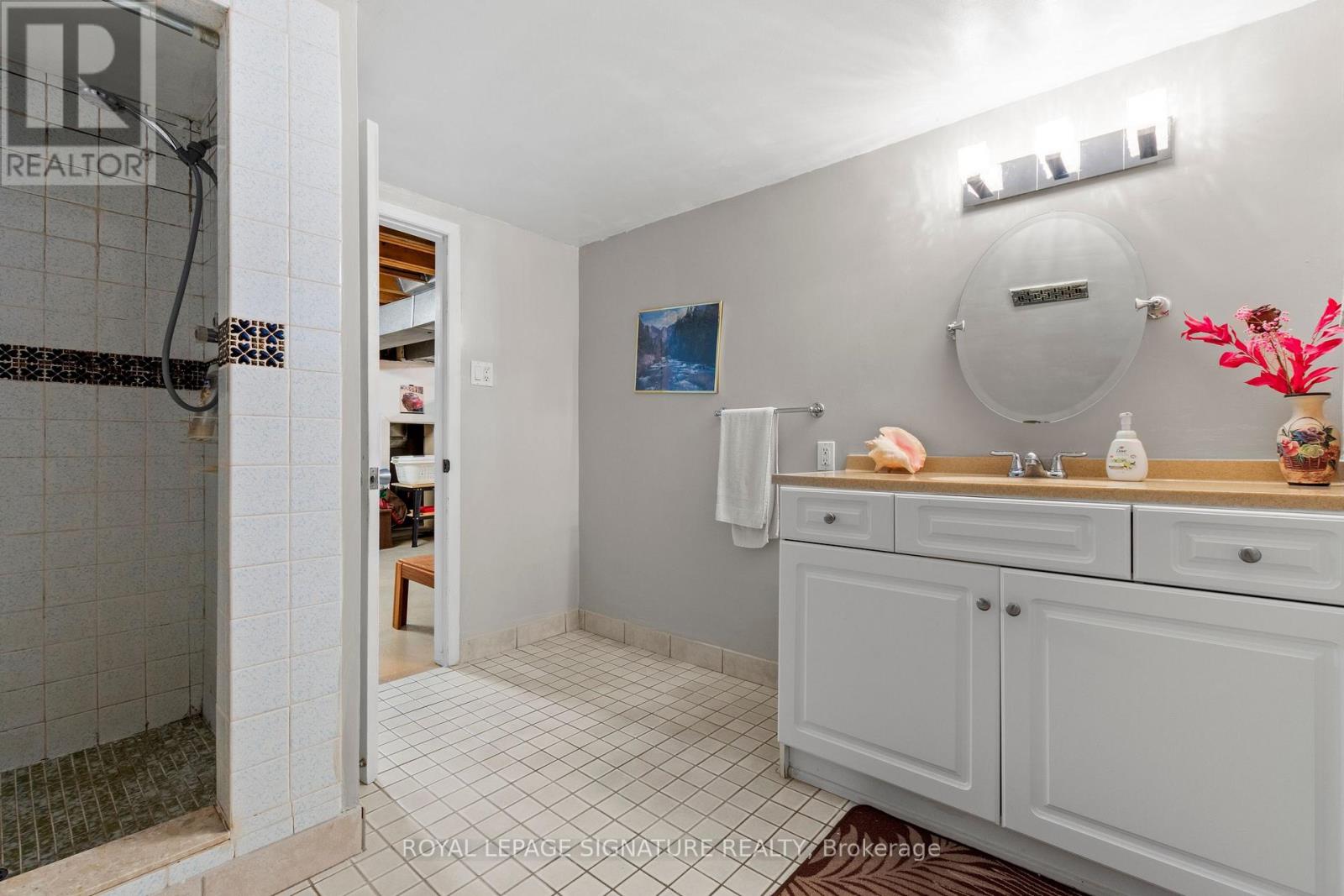 58 CENTENNIAL PARKWAY S - 41