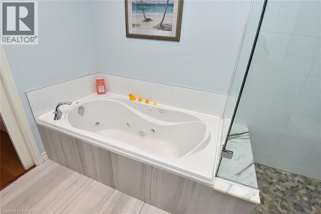 9 SAN FERNANDO Drive - 22