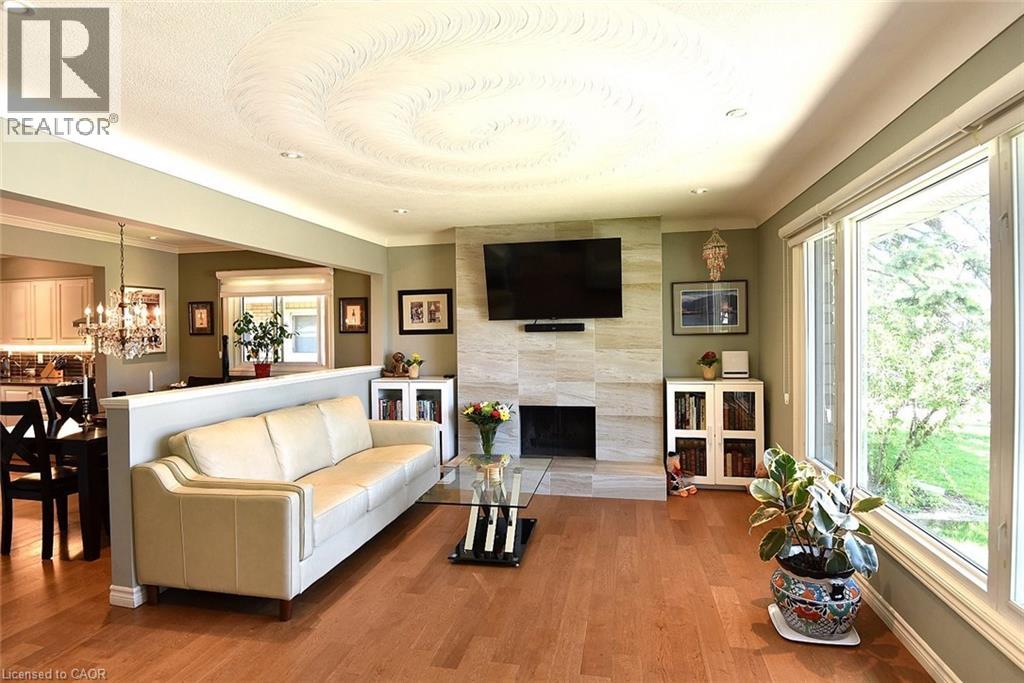 9 SAN FERNANDO Drive - 9