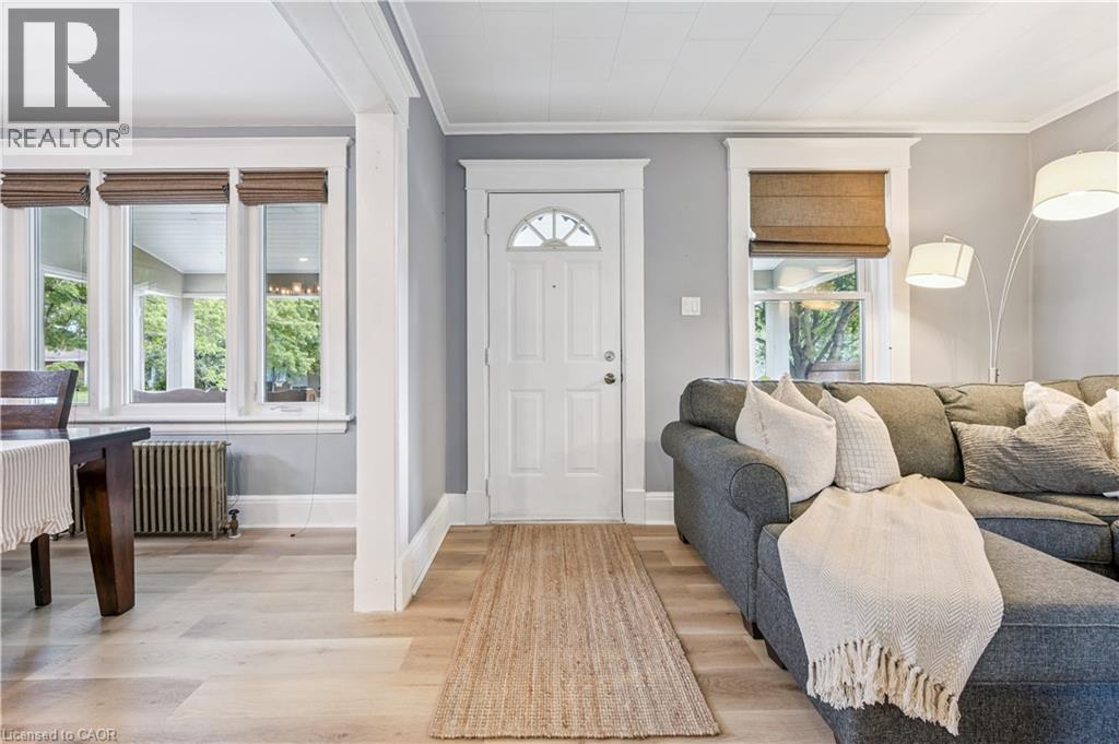 310 KITCHENER Road - 7