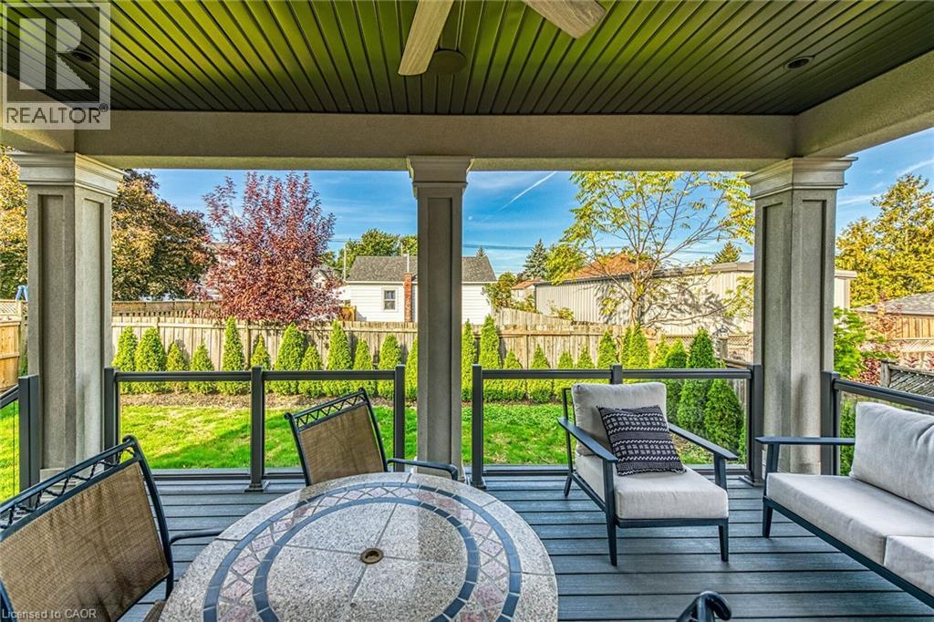18 DAVID Avenue - 50