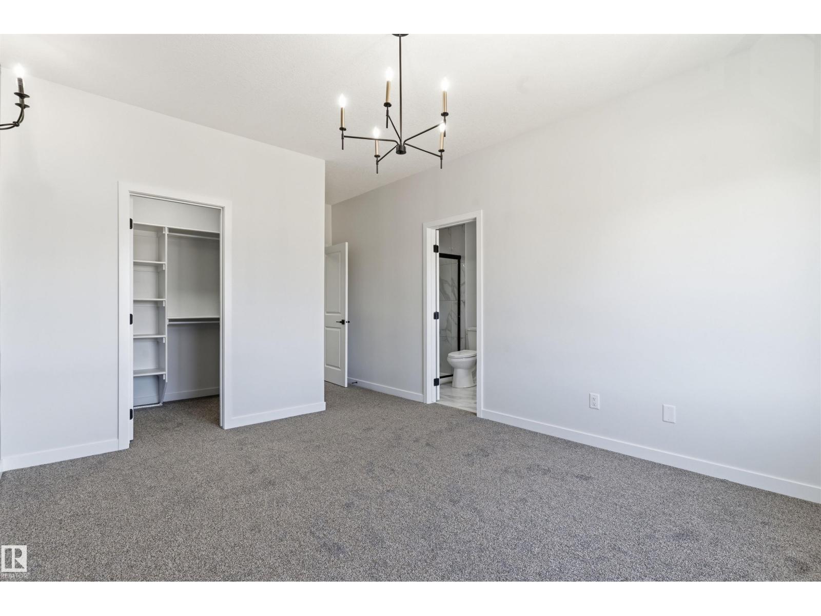 8727 181 AV NW - 13