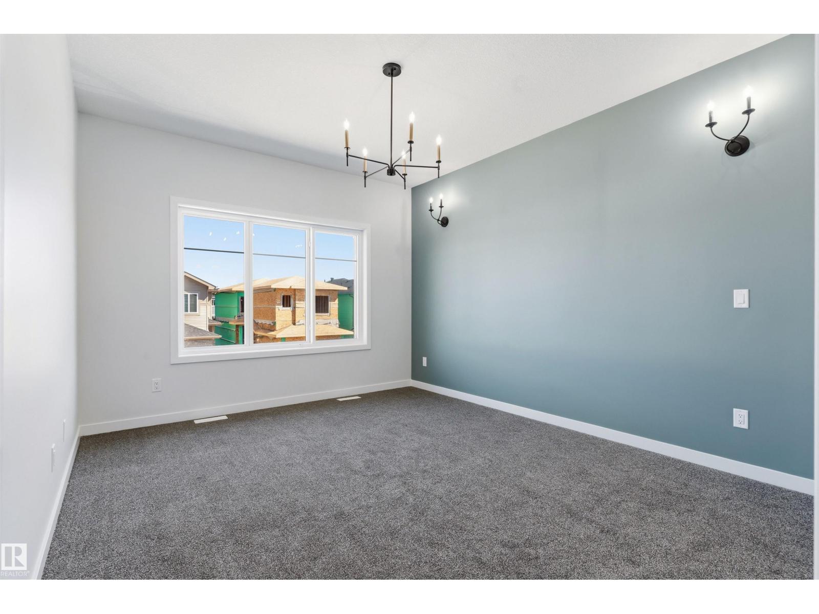 8727 181 AV NW - 14