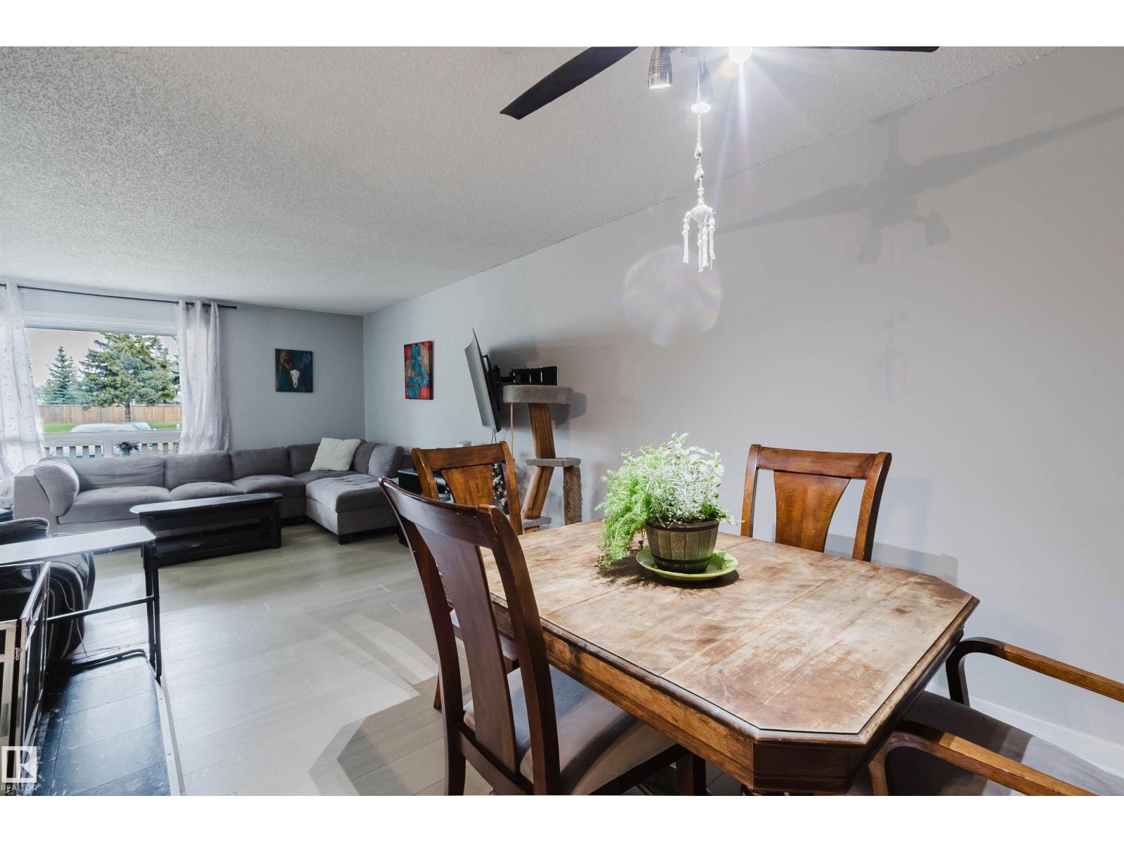 15017 26 ST NW - 10