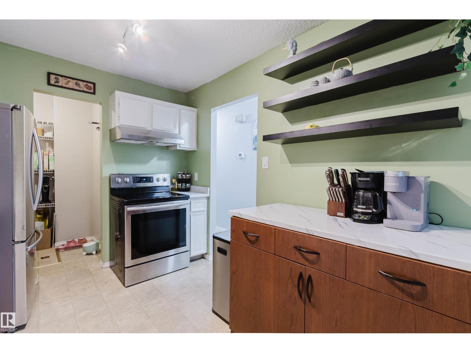 15017 26 ST NW - 11