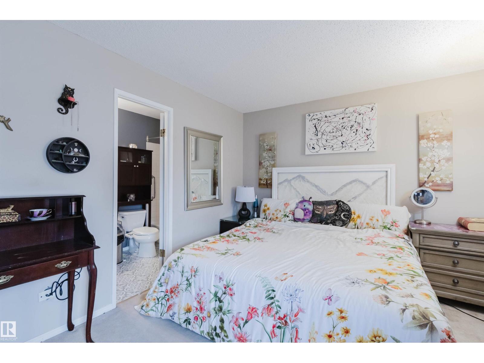 15017 26 ST NW - 22