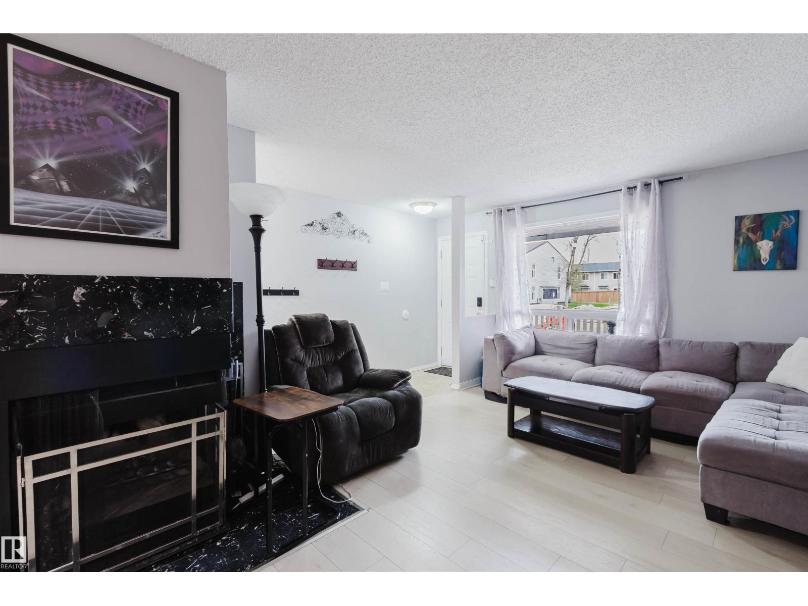 15017 26 ST NW - 5