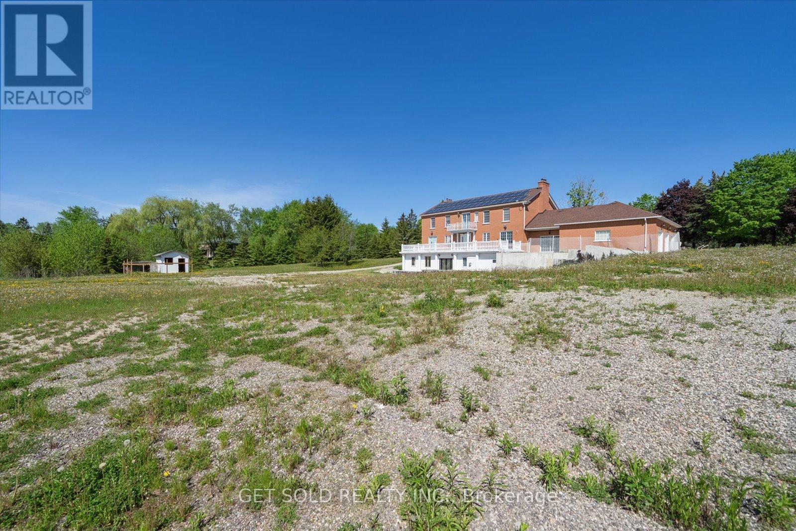 6 BOWMAN AVENUE - 12