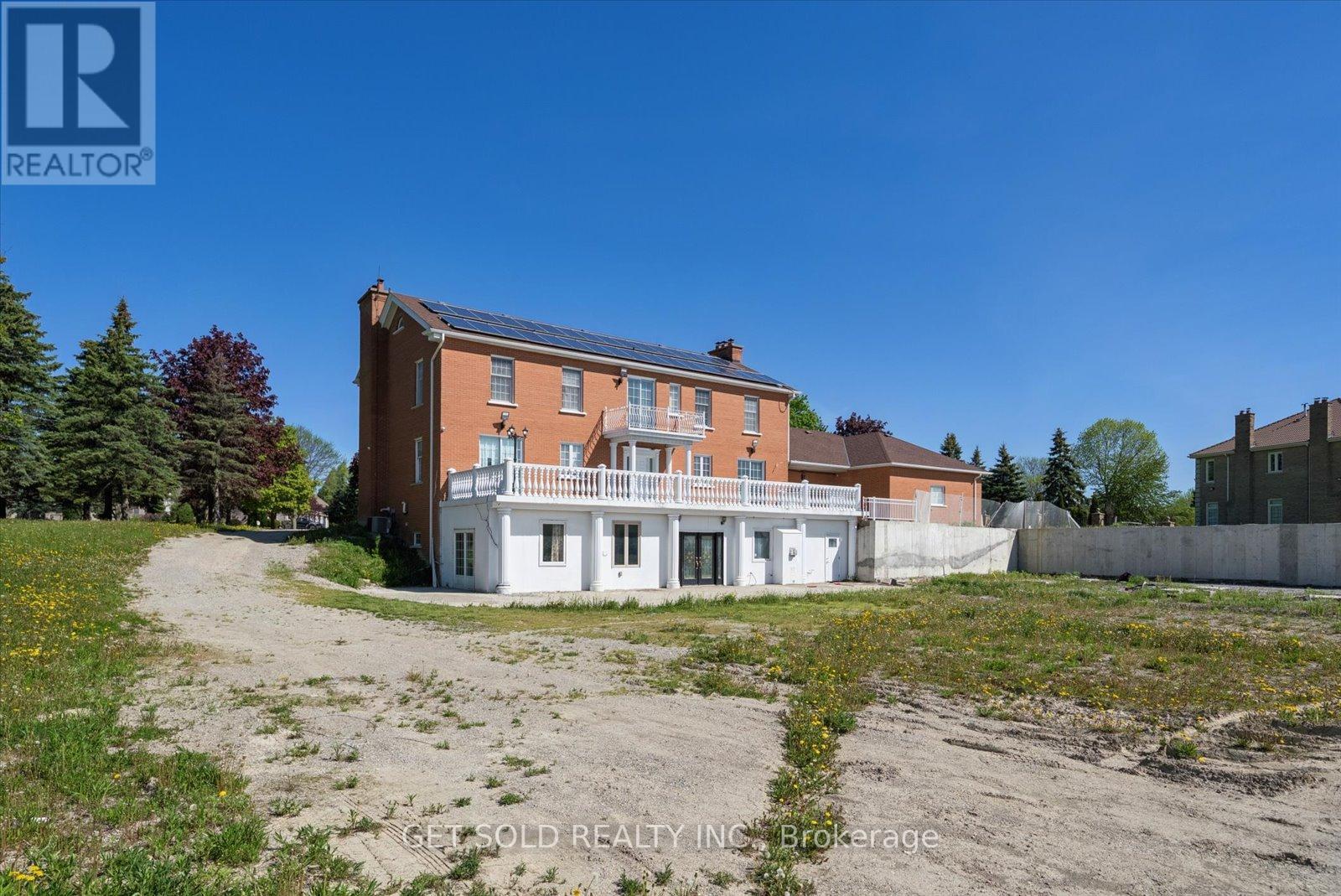 6 BOWMAN AVENUE - 4