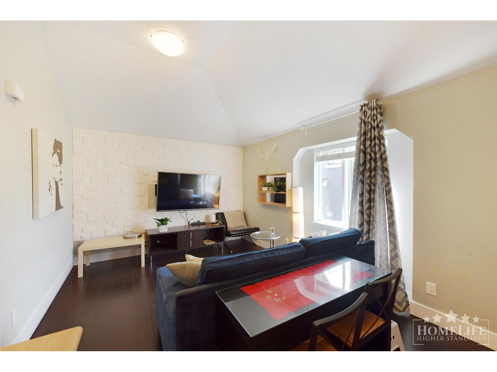 1 Bed, 1 Bath Other for Rent in Surrey – Coach House 7309 191B STREET, Surrey – MLS# R3126954 - Image 10