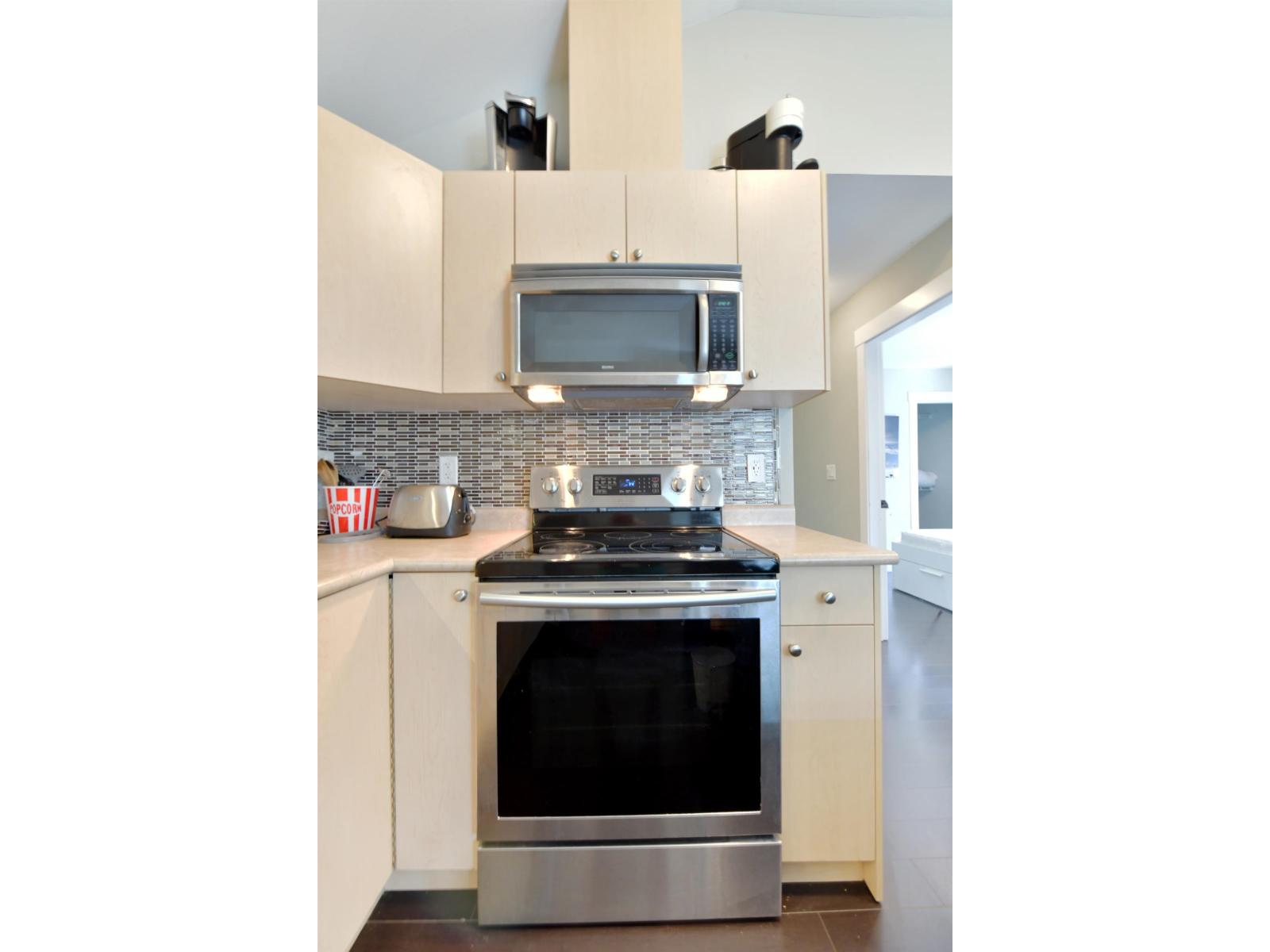 1 Bed, 1 Bath Other for Rent in Surrey – Coach House 7309 191B STREET, Surrey – MLS# R3126954 - Image 9