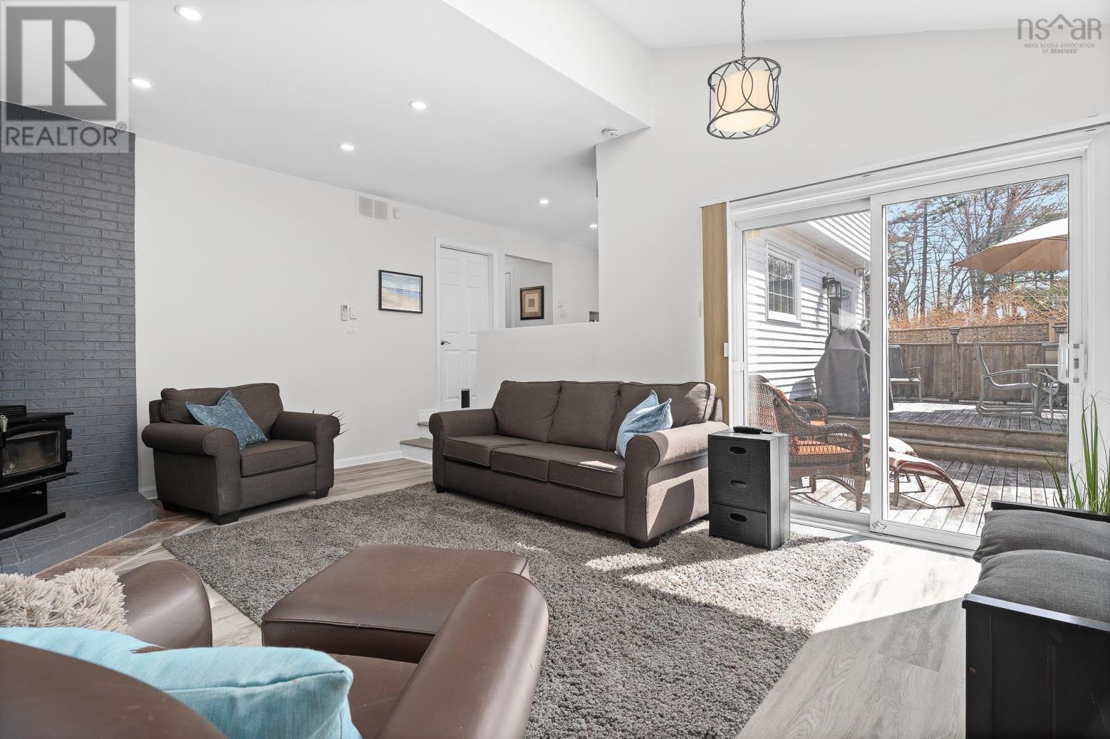 606 Basinview Drive - 4