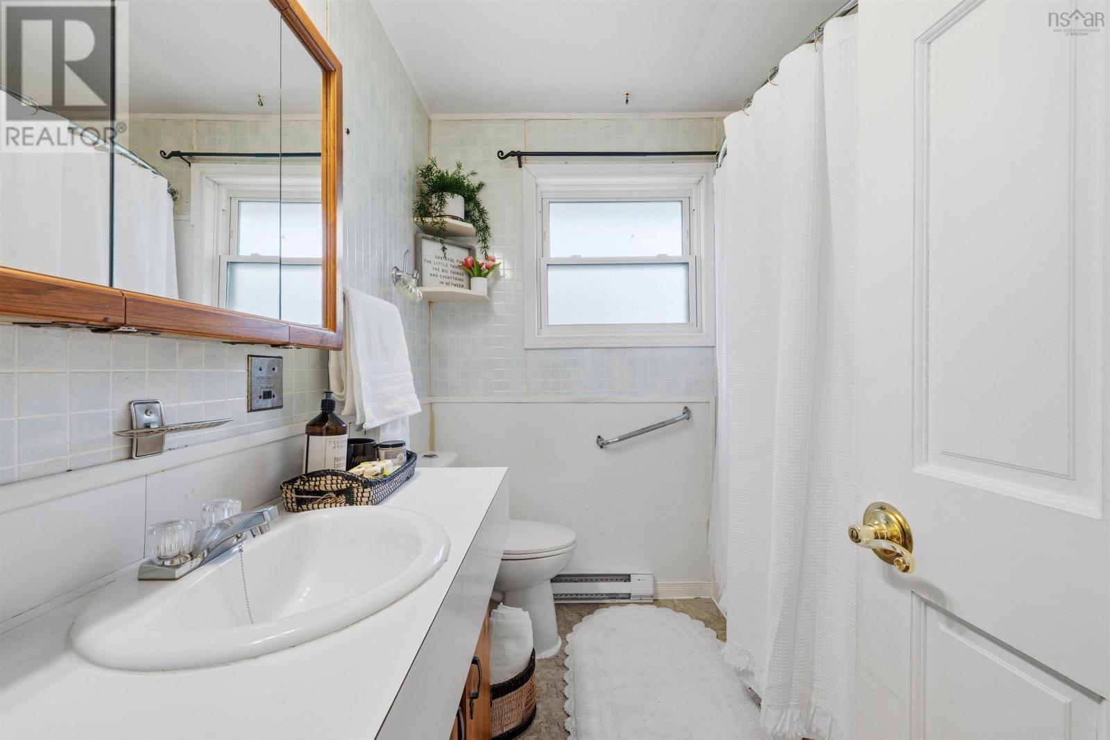 81 Armanda Crescent - 21