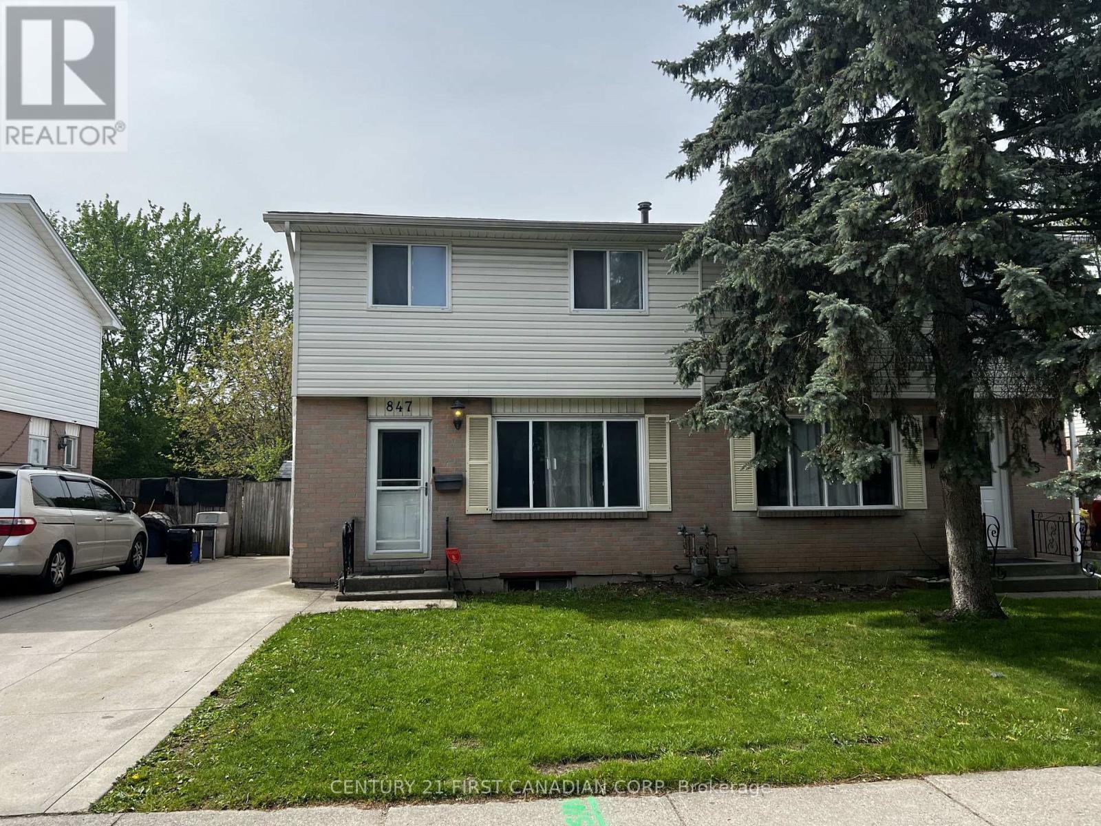 847 JALNA BOULEVARD - 2