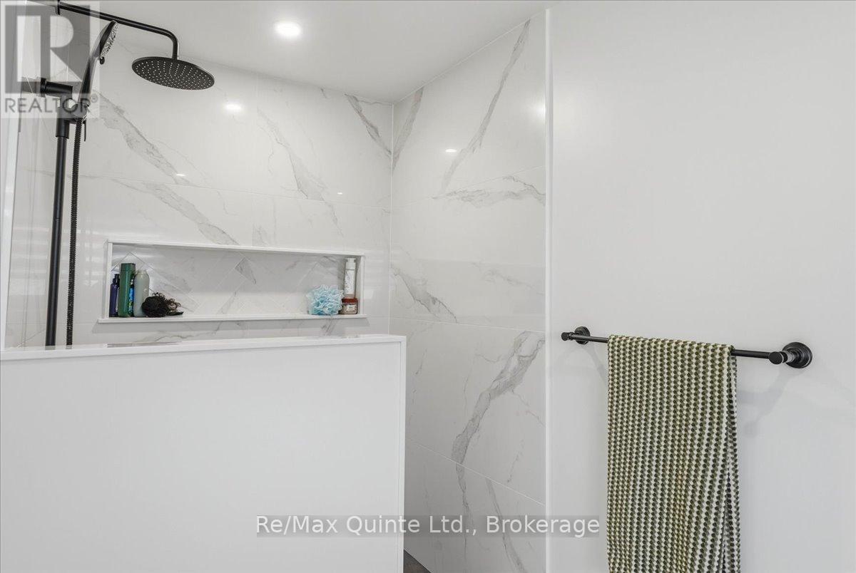 745 HARMONY ROAD - 16