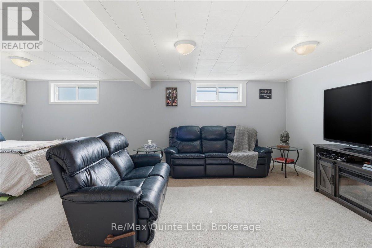 745 HARMONY ROAD - 22