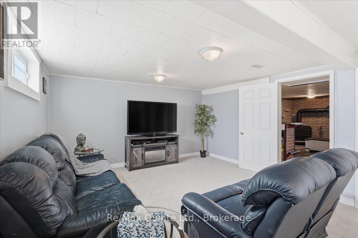 745 HARMONY ROAD - 25