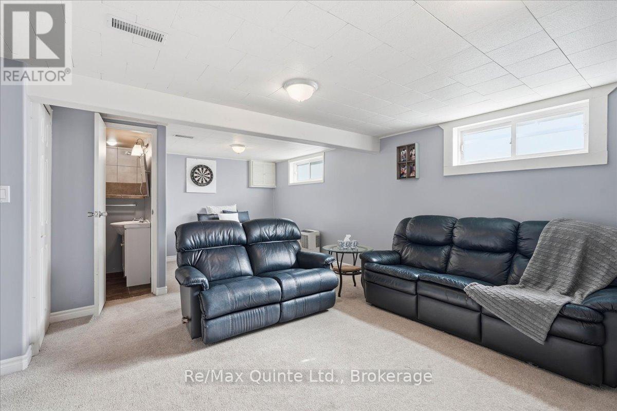 745 HARMONY ROAD - 26