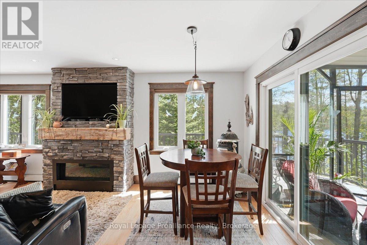 2134 BEACH ROAD - 10