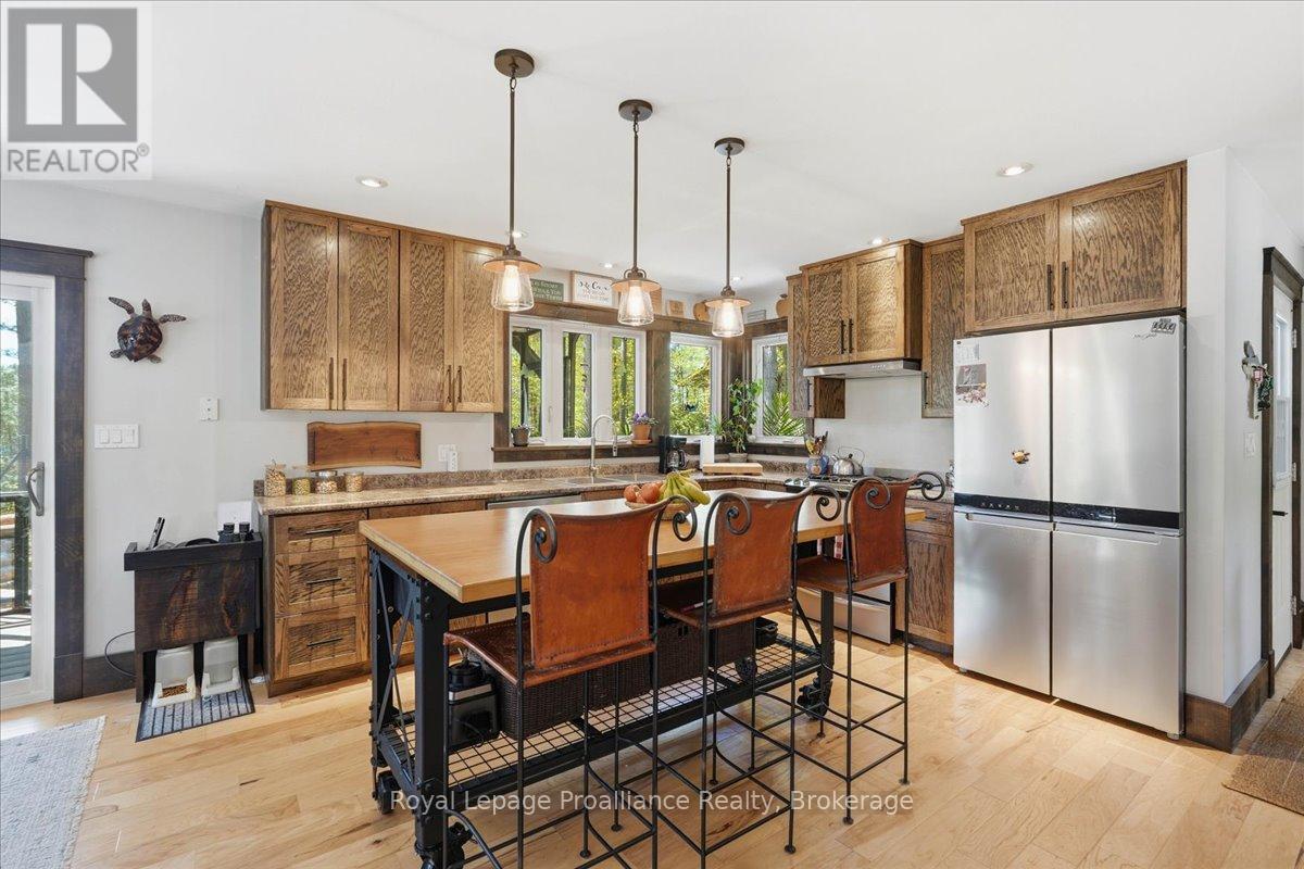 2134 BEACH ROAD - 4
