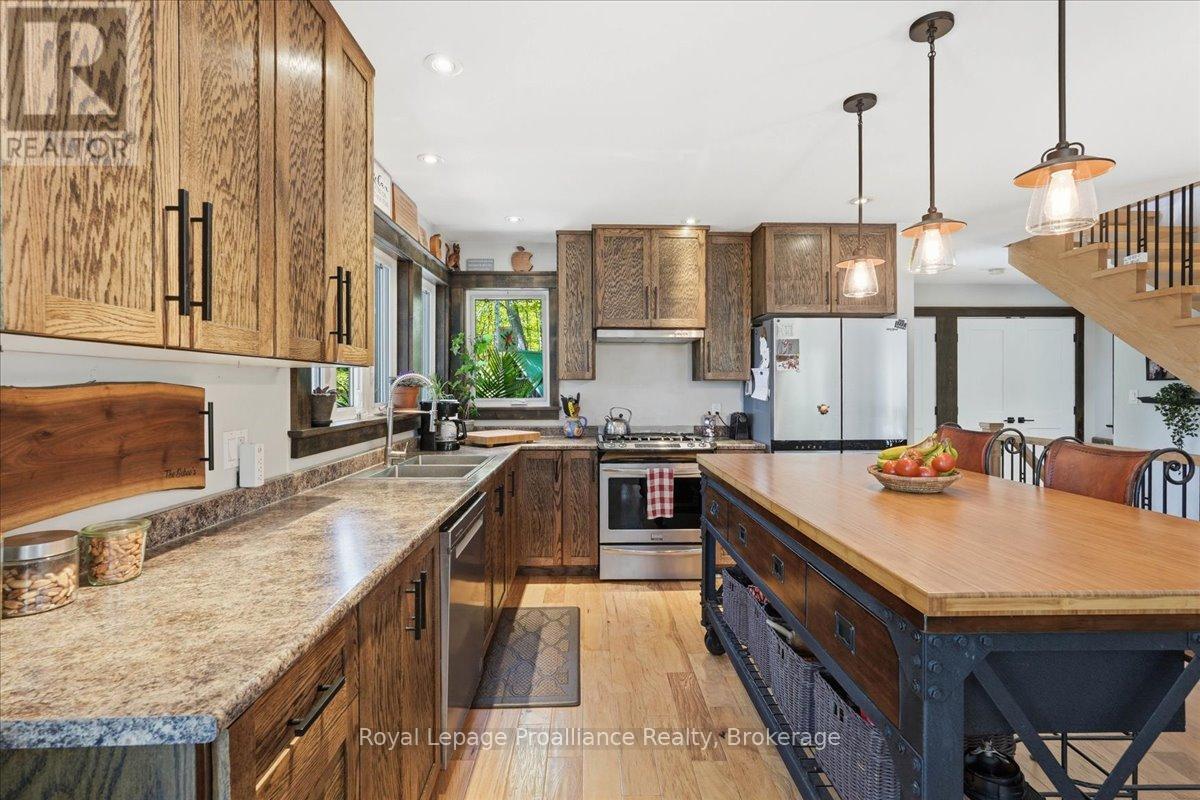 2134 BEACH ROAD - 5