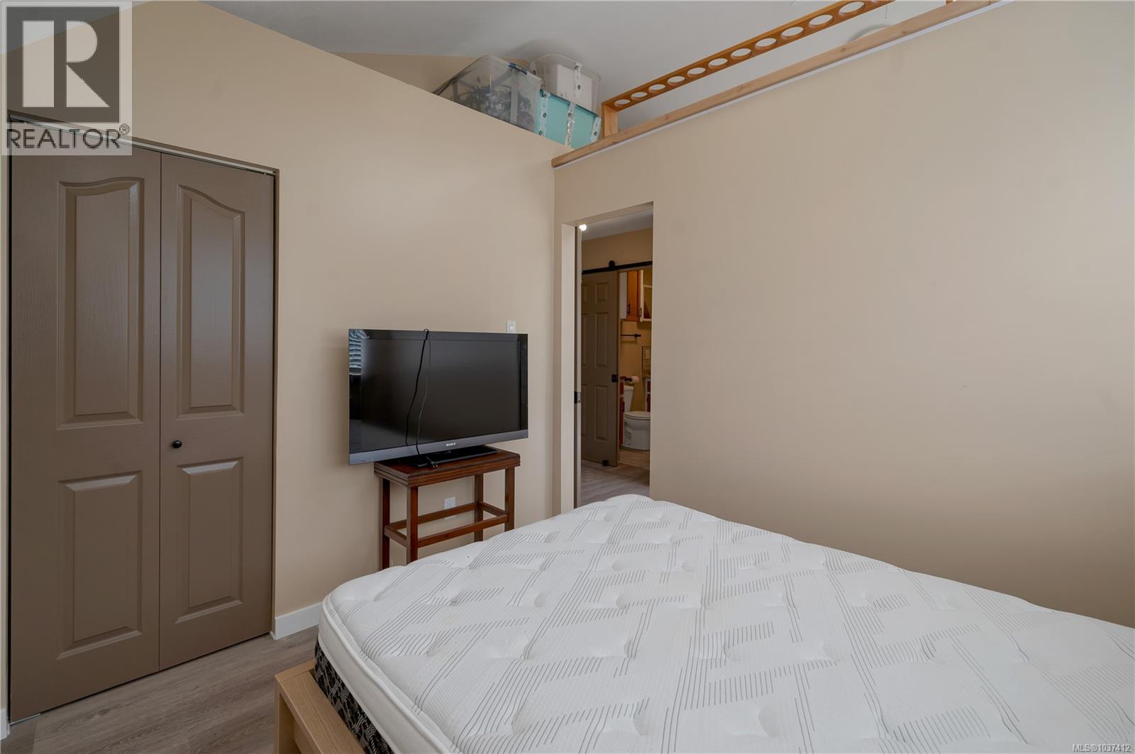 2249 Glenmore Rd - 49