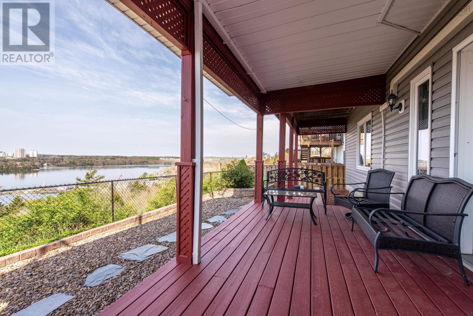 Property 34 of 44 of 70 Gourok Avenue