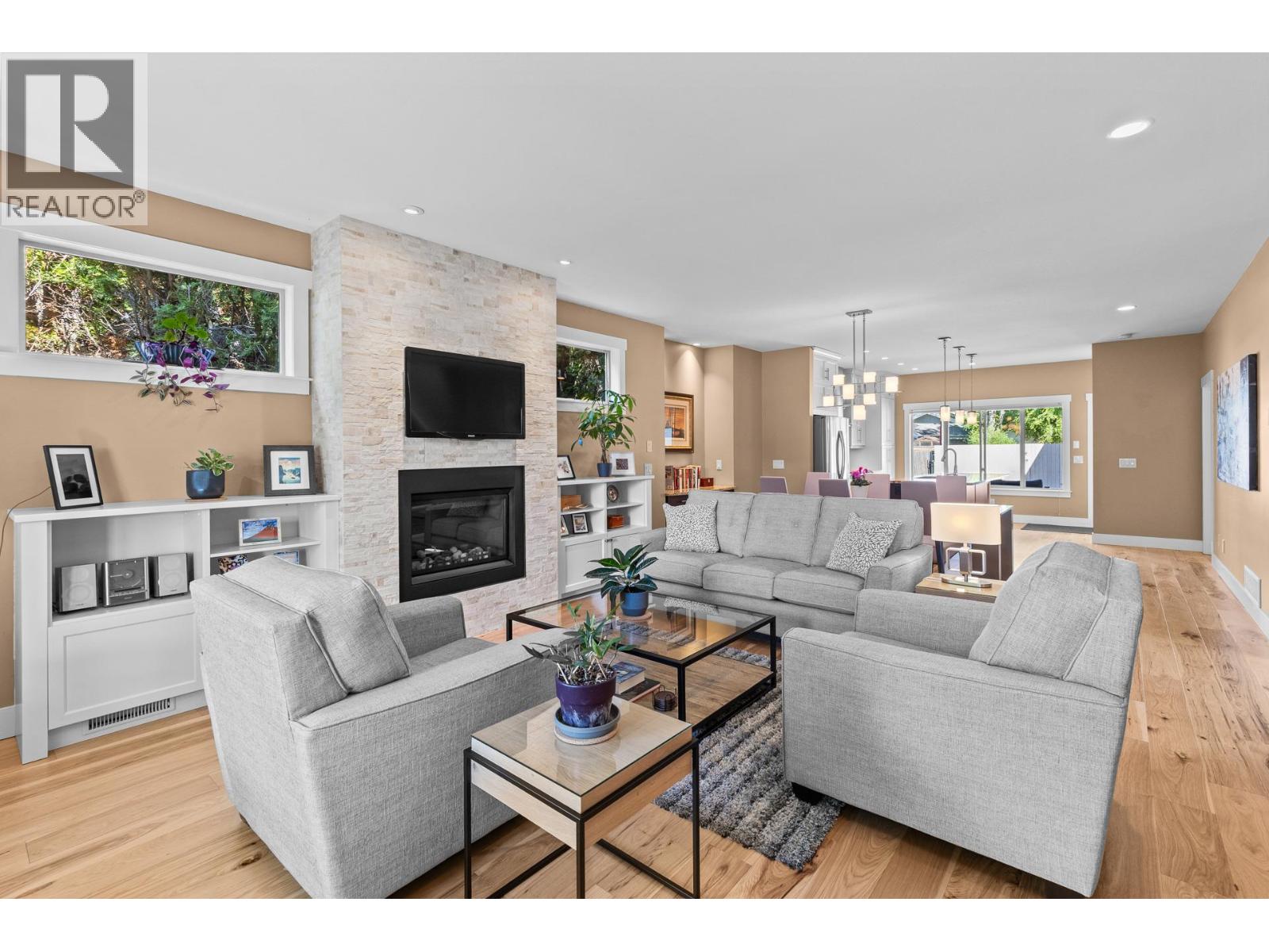  450 Francis Avenue, Kelowna