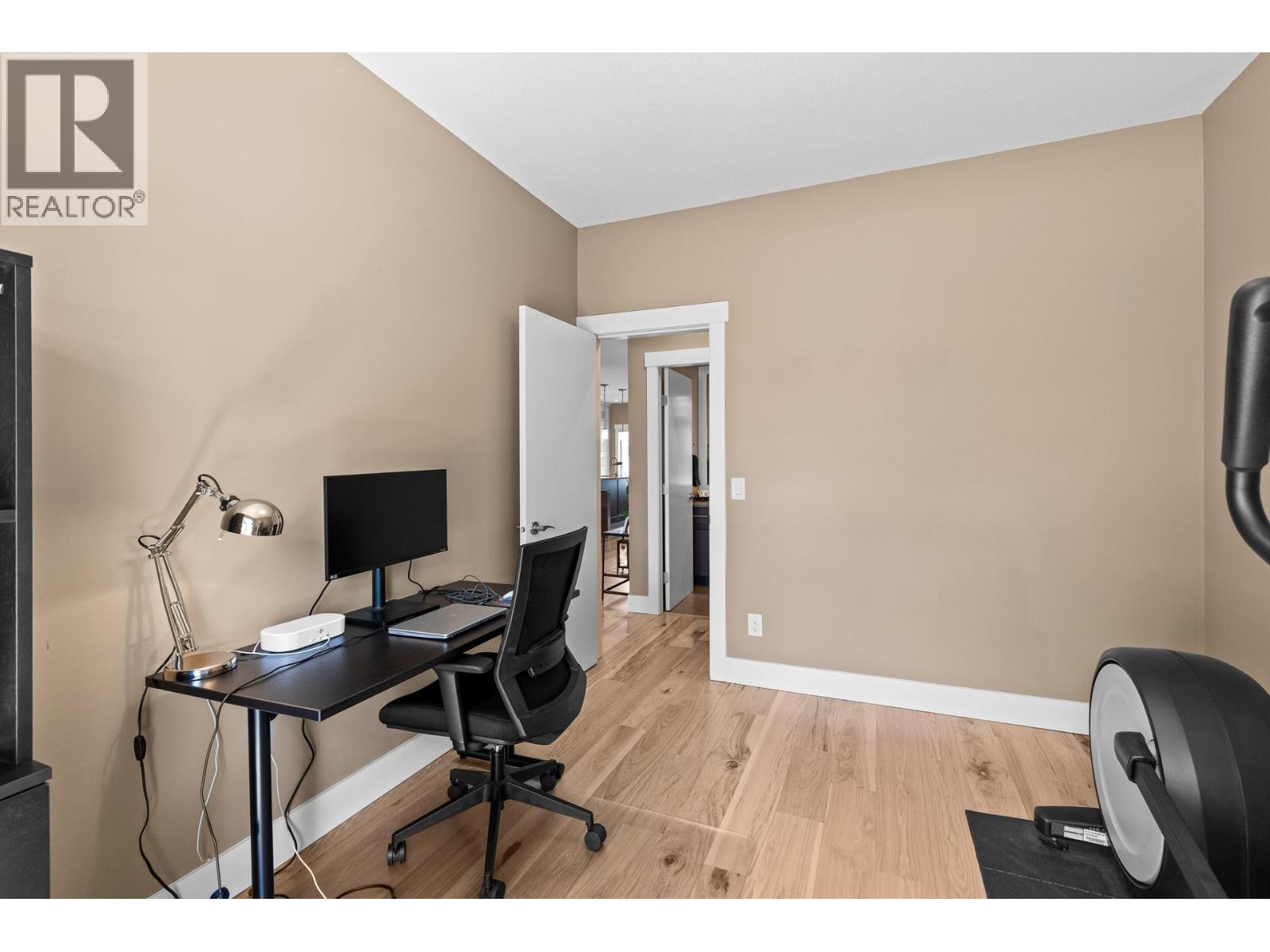  450 Francis Avenue, Kelowna