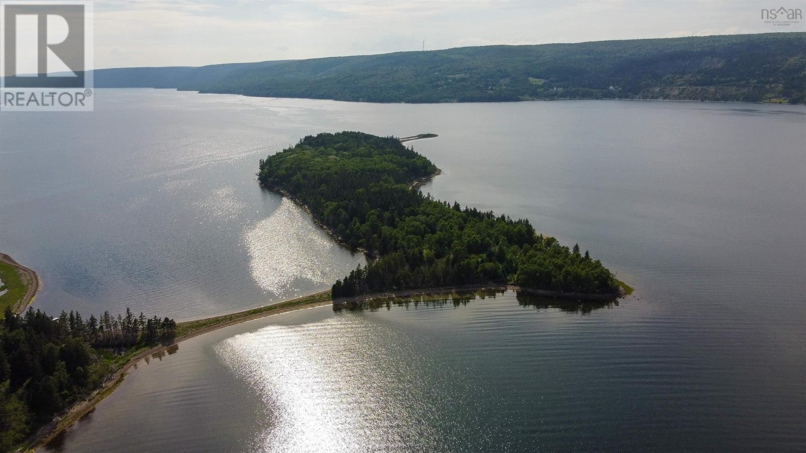 Property 35 of 50 of Cameron Island