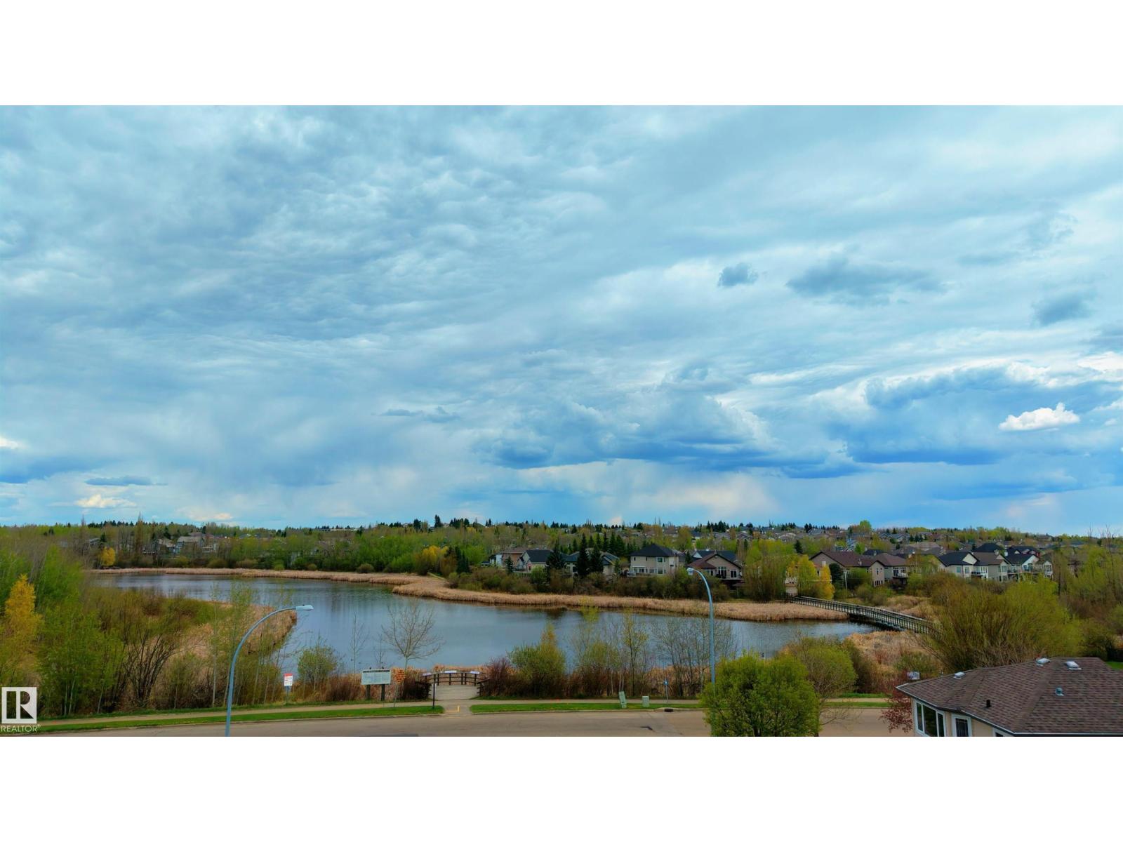 155 FOXHAVEN CR — photo 58