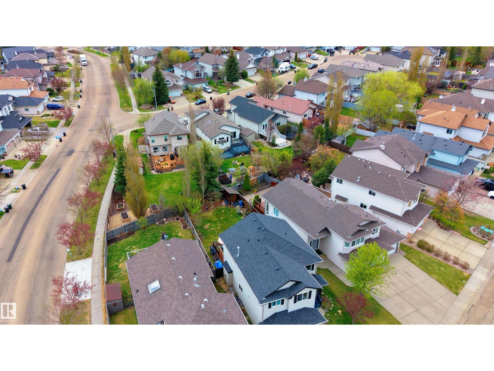 155 FOXHAVEN CR — photo 55