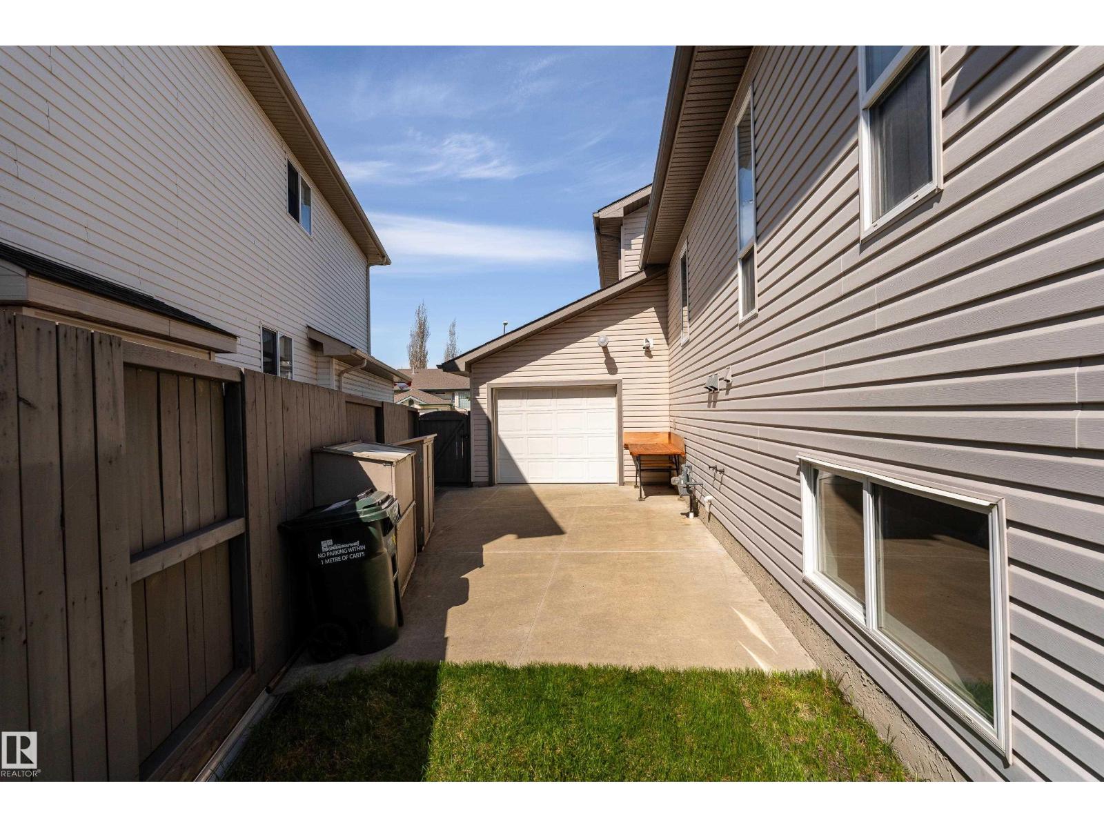 155 FOXHAVEN CR — photo 37