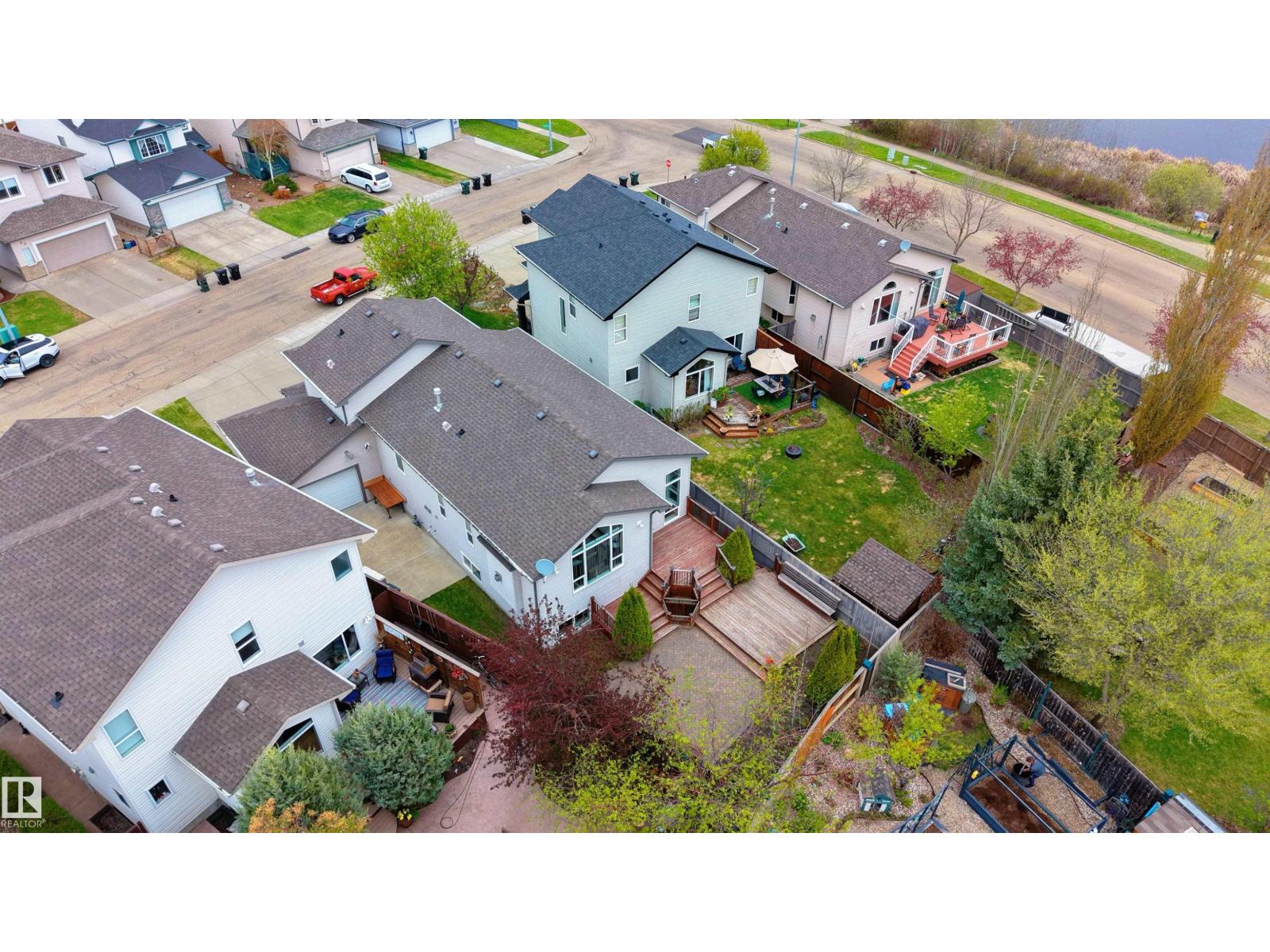 155 FOXHAVEN CR — photo 54