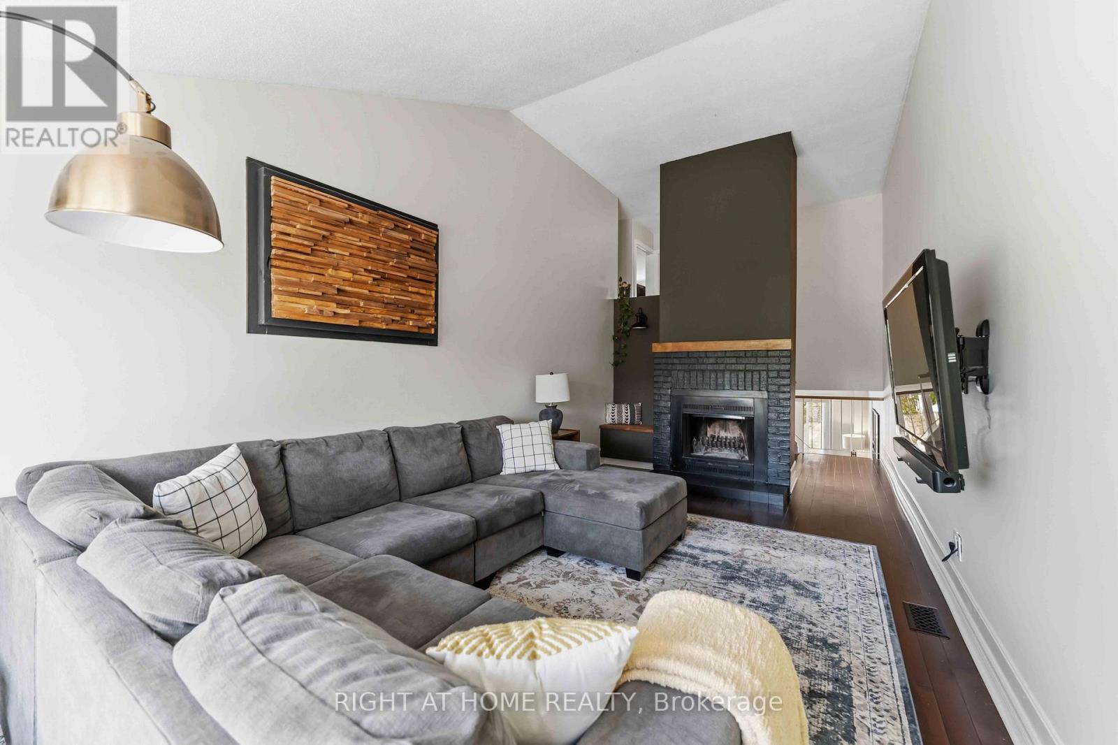 981 BARWELL AVENUE - 17
