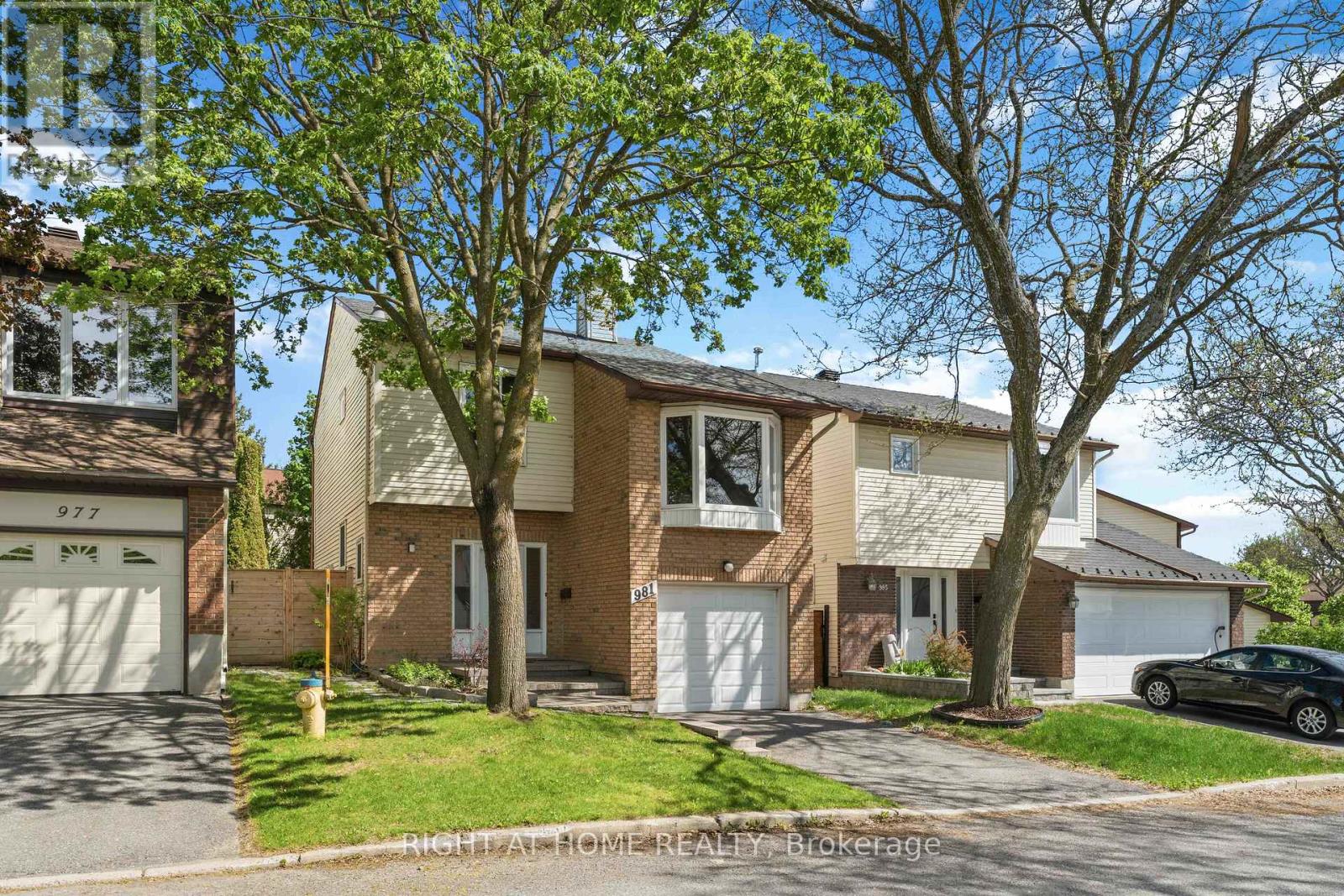981 BARWELL AVENUE - 2