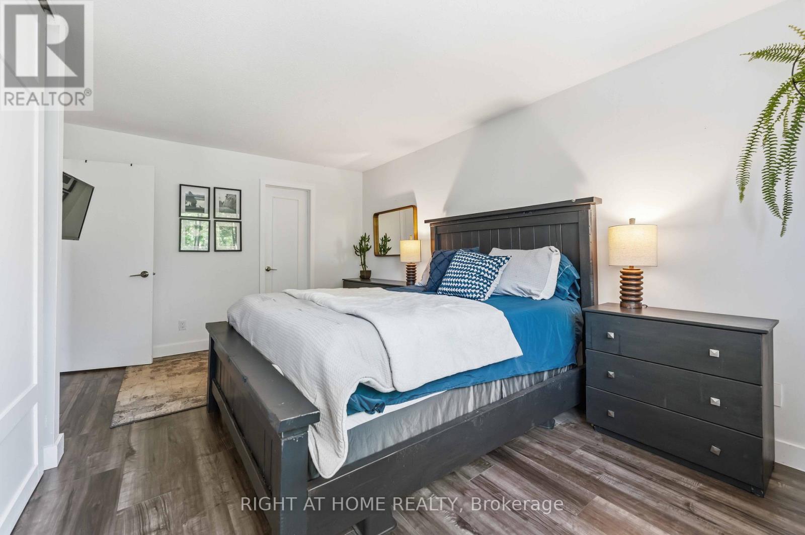 981 BARWELL AVENUE - 22
